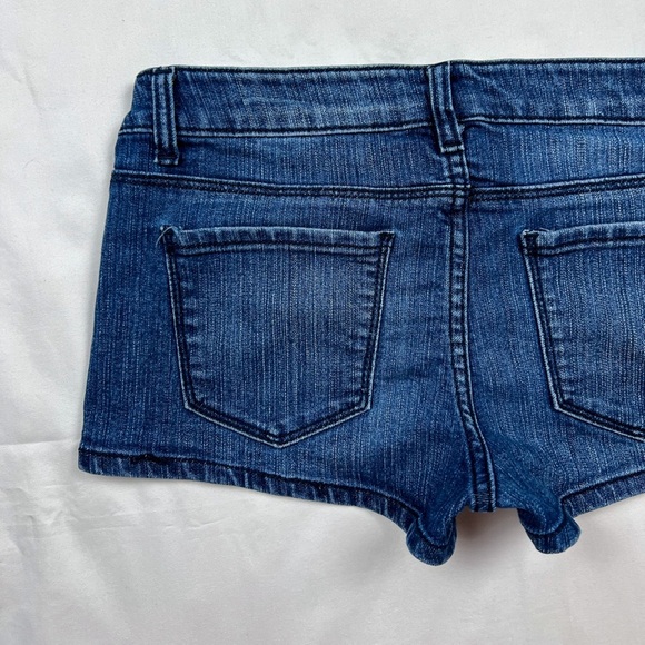 Y2K Forever 21 Low Rise Mini Shorts - Picture 6 of 7